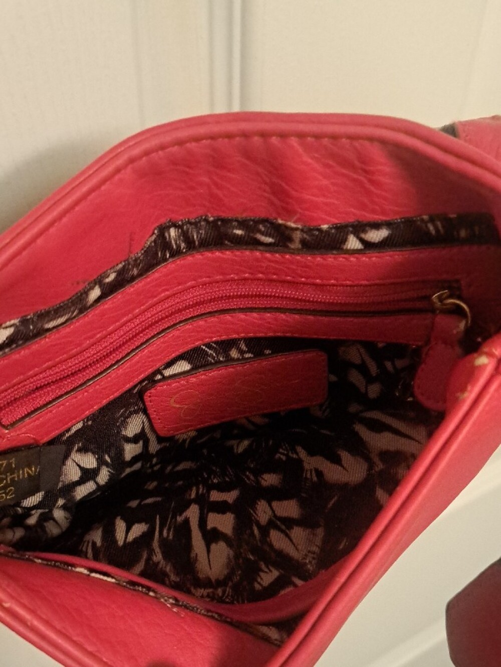 Jessica Simpson Red Woven Crossbody Bag - Free with any order over $20.00 - Picture 5 of 7